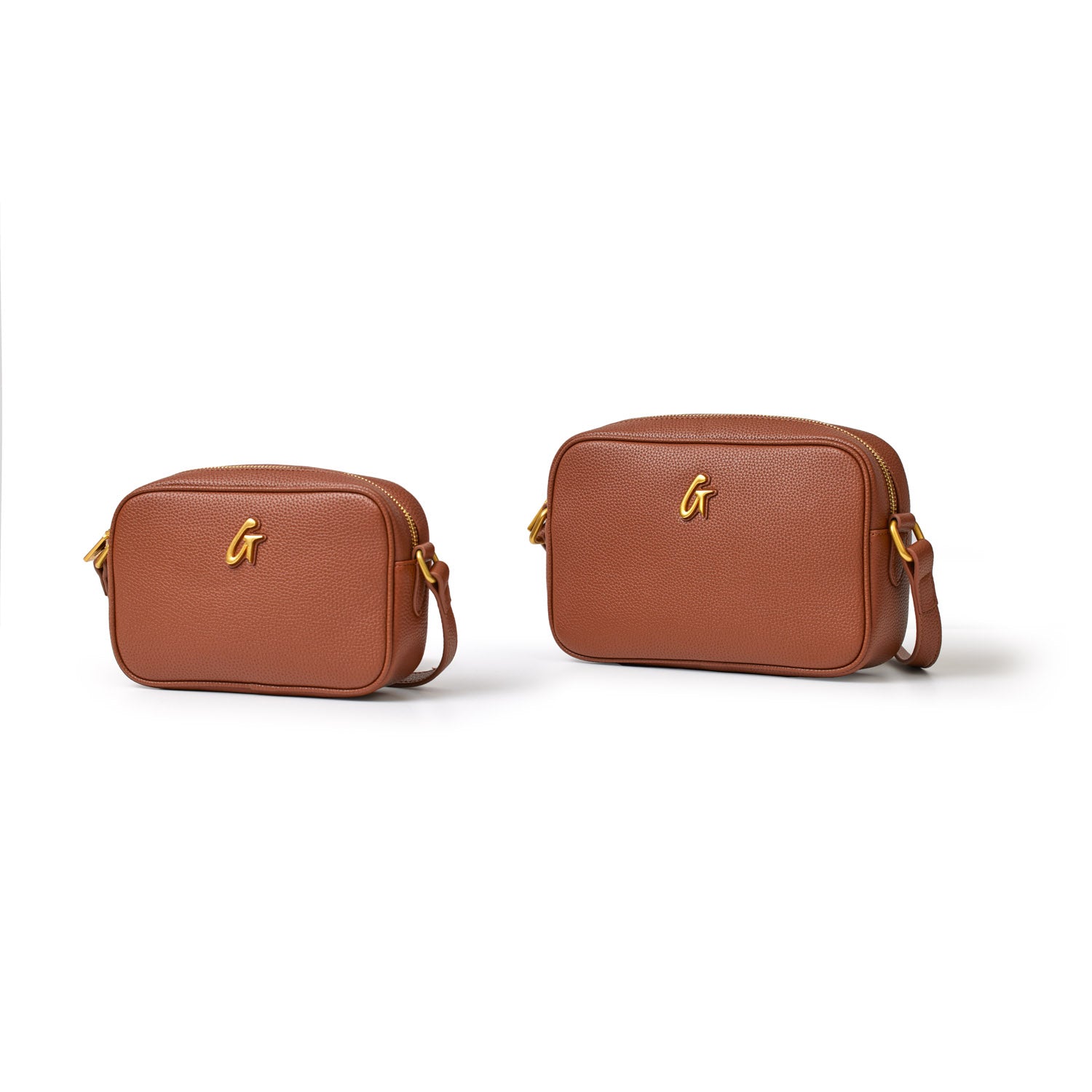 MINI PEBBLE CAMERA BAG - BROWN