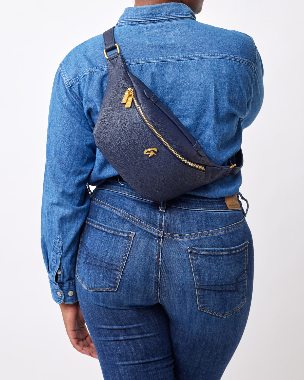 PEBBLE FANNY PACK NAVY