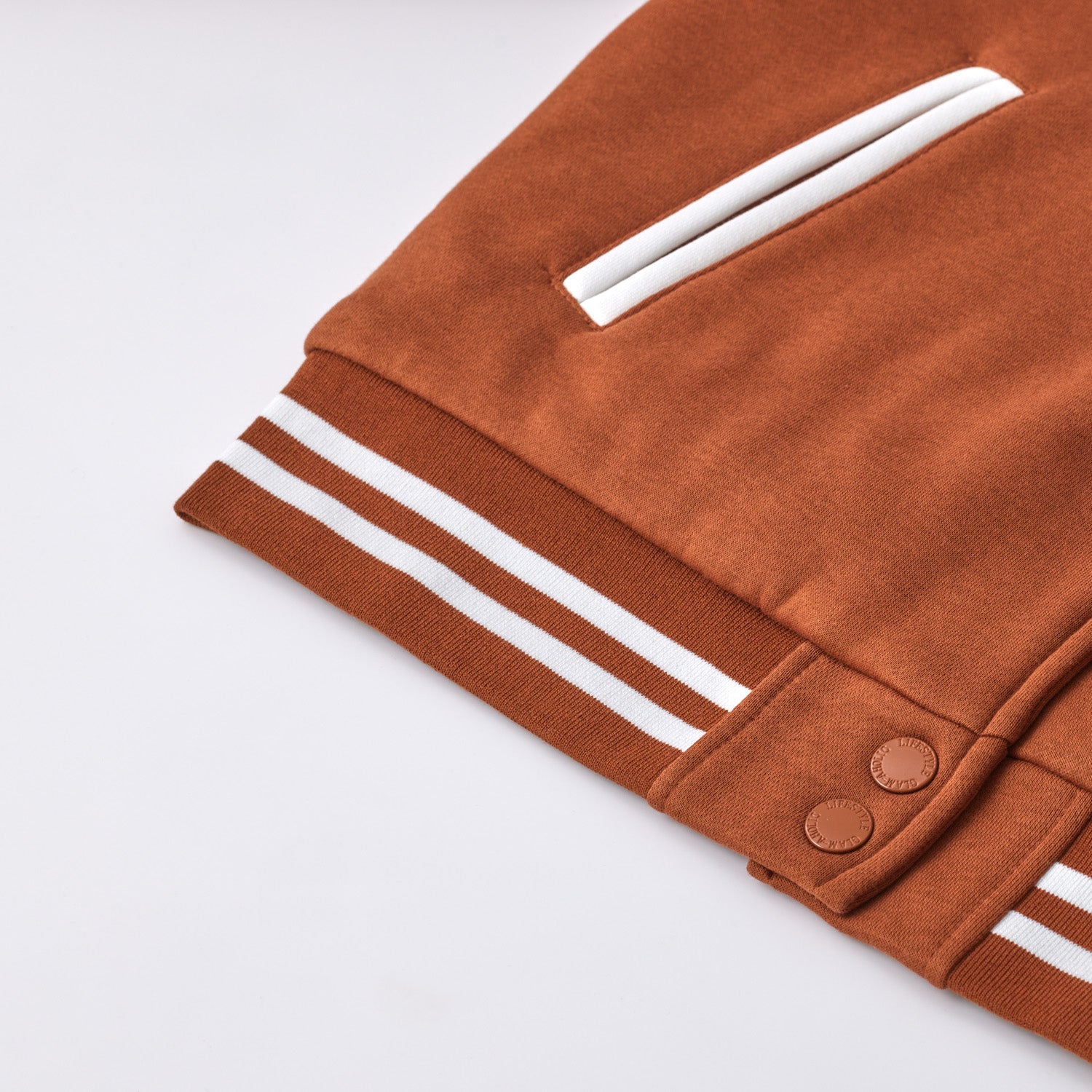 ESSENTIAL VARSITY JACKET BROWN